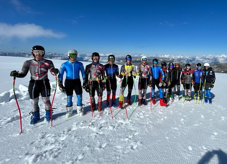 Sci Alpino La Squadra Asiva In Raduno Al Passo Dello Stelvio Aosta